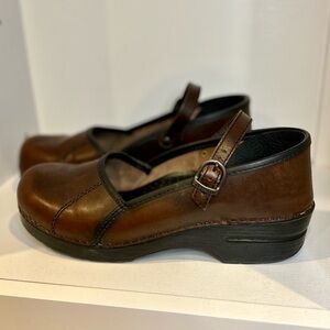 Dansko Marcelle Women's Brown Leather Mary Jane Clogs US Size 10.5